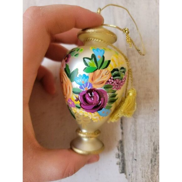 Floral vase hand-painted blown glass ornament Xmas decor - Picture 2 of 7